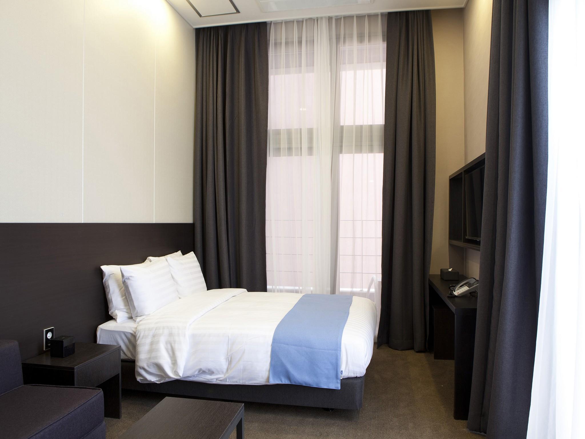 S Stay Dongtan Hotel Hwaseong Extérieur photo