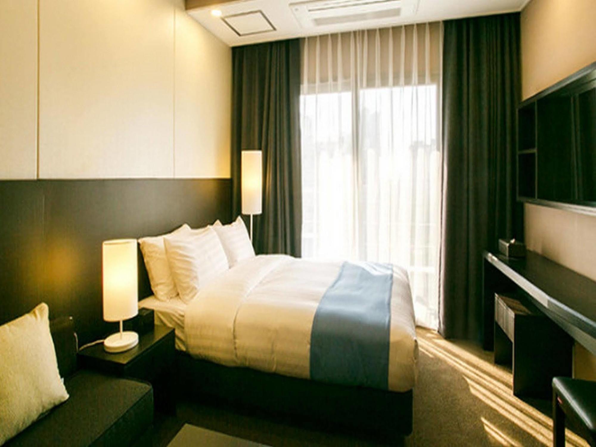 S Stay Dongtan Hotel Hwaseong Extérieur photo